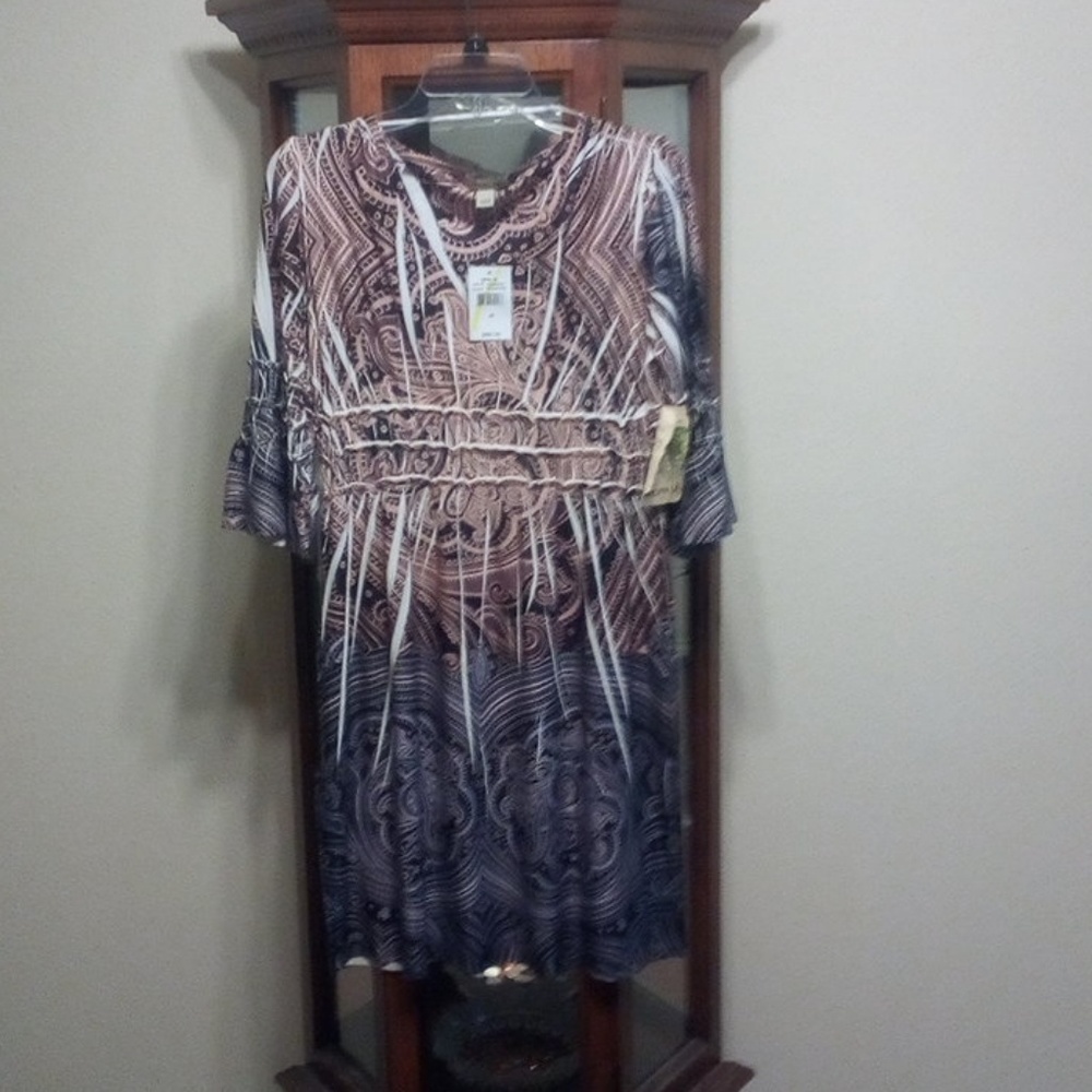 One world dress